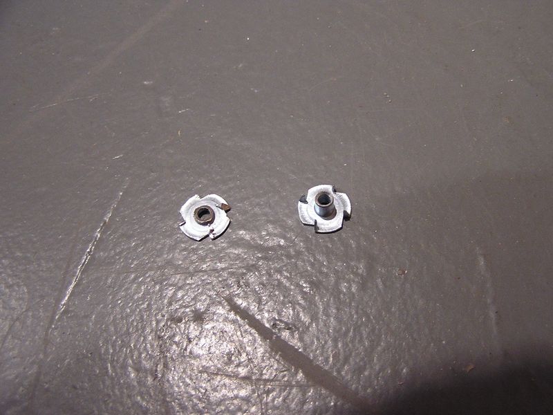 File:Binding Posts Ground Down.JPG