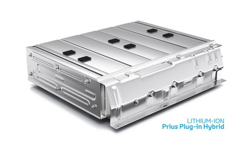 File:Lithium-ion-battery-from-the-2012-toyota-prius-plug-in-hybrid 100386359 l.jpg
